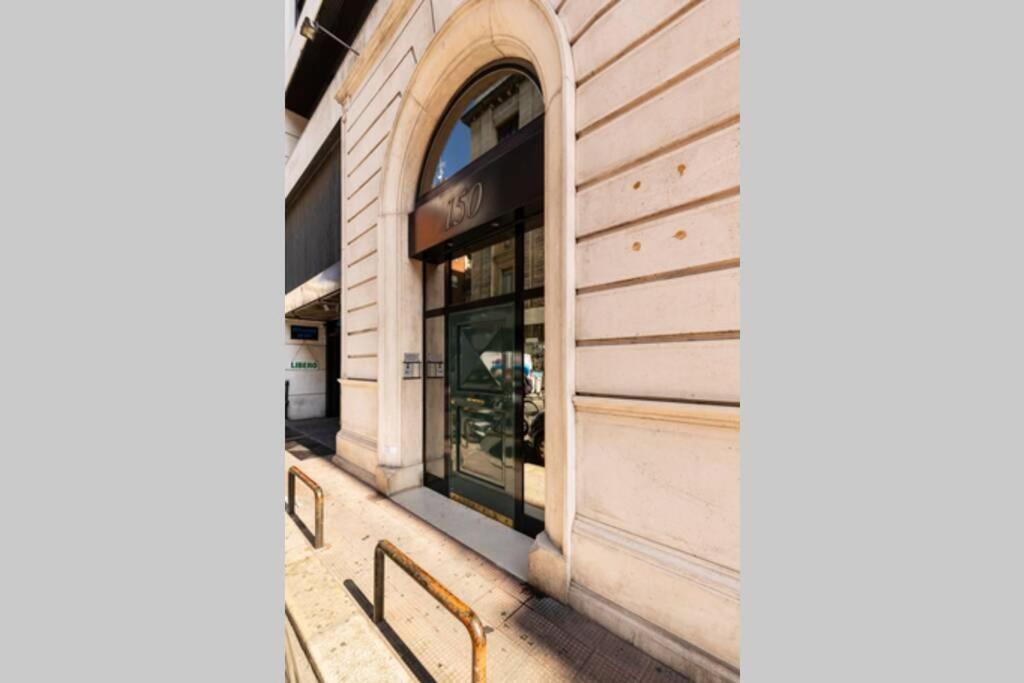 Laus App.2 - Art & Design Nel Cuore Di Bari - Via Dante Alighieri Екстер'єр фото